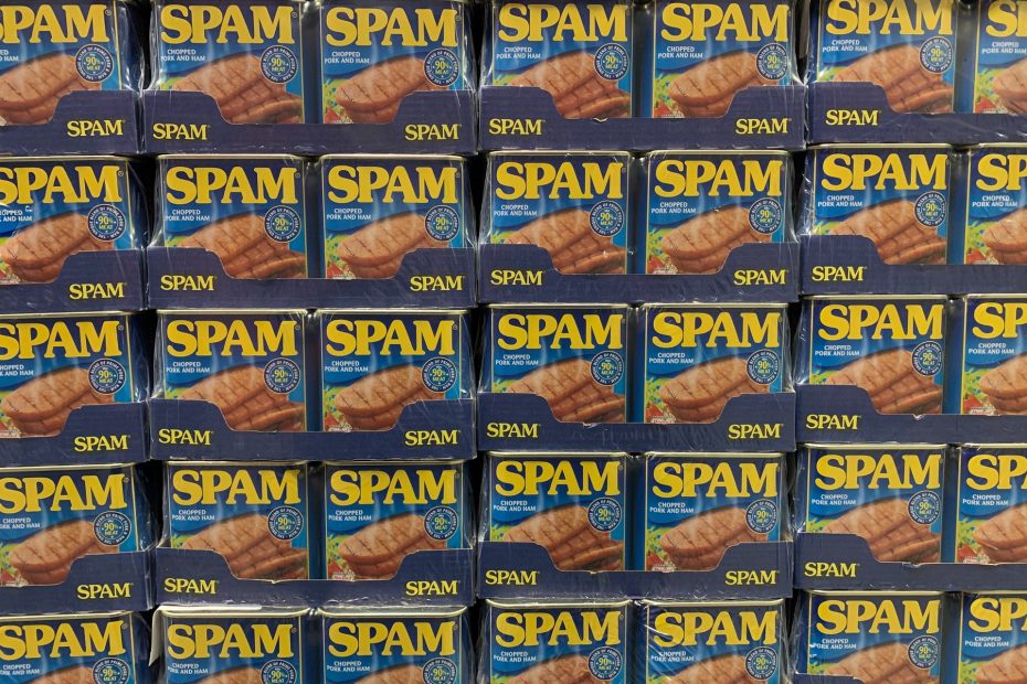 Spam. Foto: Hannes Johnson/Unsplash.